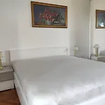 Apartmán 2 Minutes To The Ev Station Available *