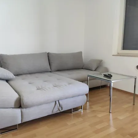 Apartment 2 Minutes To The Ev Station Available
