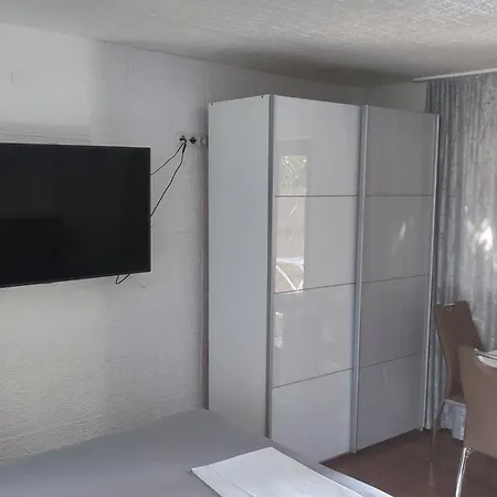 2 Minutes To The Ev Station Available Apartamento Crikvenica