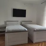 Apartament 2 Minutes To The Ev Station Available Crikvenica