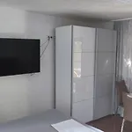 2 Minutes To The Ev Station Available Apartament Crikvenica