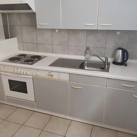 Apartman 2 Minutes To The Ev Station Available *